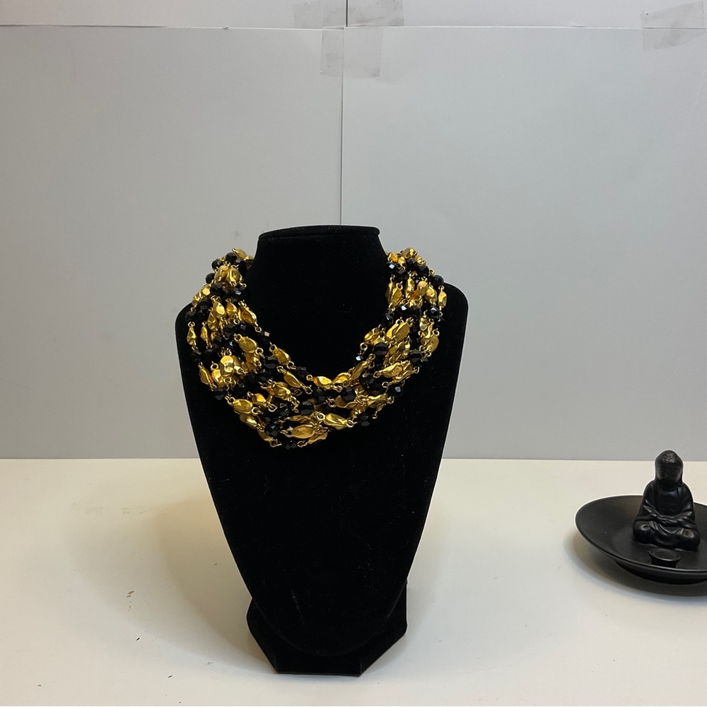 Vintage Embossedgolden black cabochon Multistrand Chocker collier Necklace‎